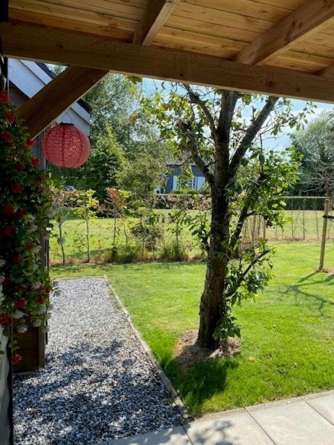 't Schouws Uusje Holiday home *